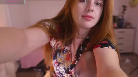 Snapshot of flonodo chatting on 07-09-26, 03:16 Eliza online show from 07-09-26, 03:16
