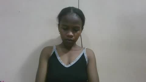 flora48230522373 online show from 05-18-26, 04:57
