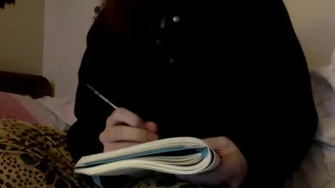 Snapshot of floraexploration chatting on 02-03-25, 08:35 floraexploration online show from 02-03-25, 08:35