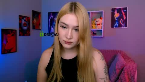 Snapshot of florence_barker chatting on 05-16-26, 07:12 florence_barker online show from 05-16-26, 07:12