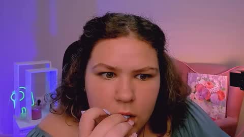 Snapshot of florenceanderson_ chatting on 09-11-25, 09:09 florenceanderson_ online show from 09-11-25, 09:09