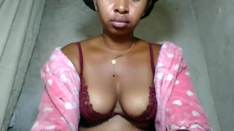 florencia011 online show from 06-21-26, 07:49