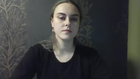 Ambika 3 online show from 12-19-25, 01:51