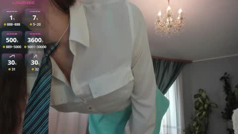 Snapshot of flower_nicole chatting on 01-16-26, 02:37 Nicole online show from 01-16-26, 02:37