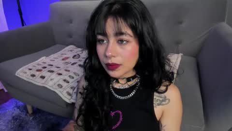 Its a pleasure to meet you. Im Flower. Help me reach 1k. Follow me. online show from 03-10-26, 12:10