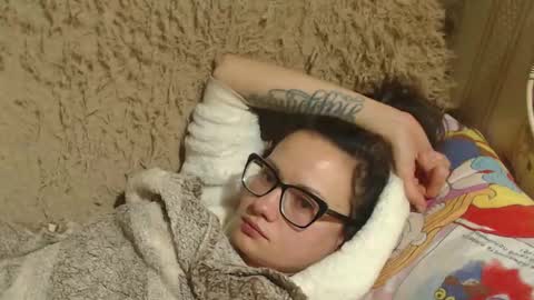 say meow and send tip  online show from 02-01-25, 11:48