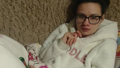 say meow and send tip  online show from 02-15-25, 11:03