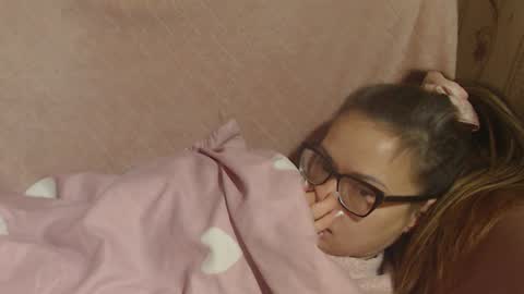 say meow and send tip  online show from 01-15-26, 07:35