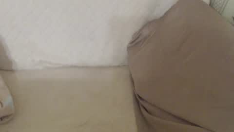 say meow and send tip  online show from 07-25-26, 04:26
