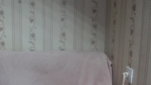 say meow and send tip  online show from 03-10-26, 02:49