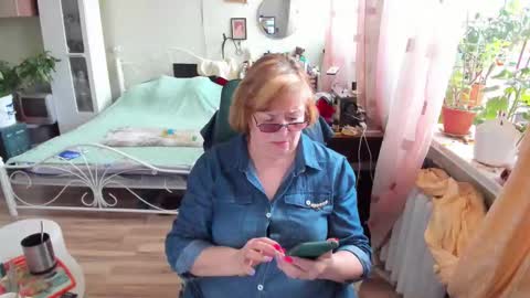 Flowerlower online show from 03-18-26, 07:11