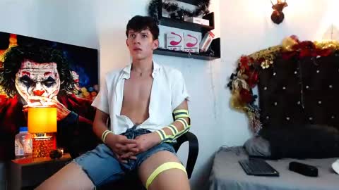 Snapshot of flowers109 chatting on 12-09-24, 11:03 flowers109 online show from 12-09-24, 11:03