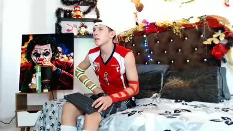 Snapshot of flowers109 chatting on 12-10-24, 08:27 flowers109 online show from 12-10-24, 08:27