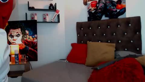 Snapshot of flowers109 chatting on 01-12-25, 10:33 flowers109 online show from 01-12-25, 10:33