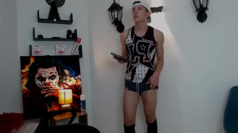 Snapshot of flowers109 chatting on 01-18-25, 08:40 flowers109 online show from 01-18-25, 08:40