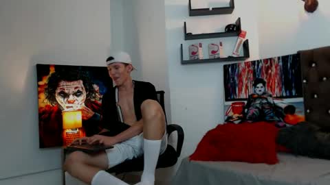 Snapshot of flowers109 chatting on 01-25-25, 11:22 flowers109 online show from 01-25-25, 11:22