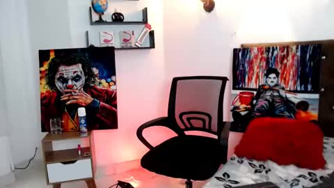 Snapshot of flowers109 chatting on 02-14-25, 09:21 flowers109 online show from 02-14-25, 09:21