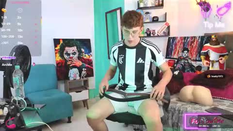 Snapshot of flowers109 chatting on 10-06-25, 10:40 flowers109 online show from 10-06-25, 10:40