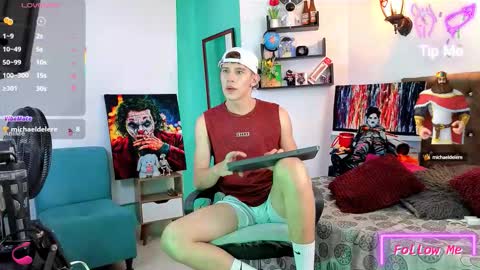 Snapshot of flowers109 chatting on 10-09-25, 10:19 flowers109 online show from 10-09-25, 10:19