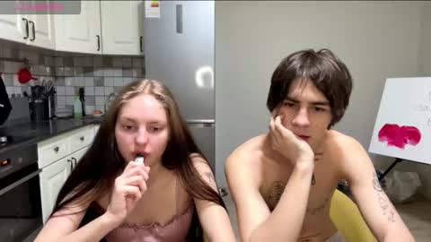 flowerscouple online show from 03-13-26, 10:16