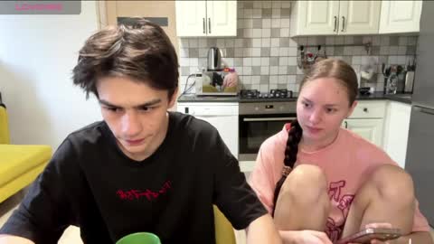 flowerscouple online show from 04-08-26, 04:34