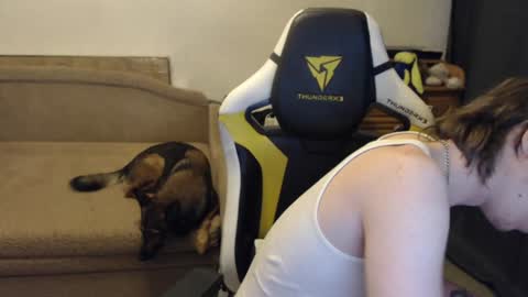 Snapshot of fluffy_boney chatting on 01-28-25, 09:41 Alexey online show from 01-28-25, 09:41