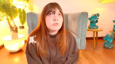  FLUFFY BUBBLE  online show from 11-05-25, 03:17