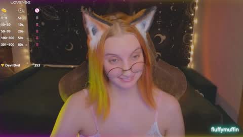 Snapshot of fluffy_muffin3 chatting on 03-09-25, 10:08 Agatha online show from 03-09-25, 10:08