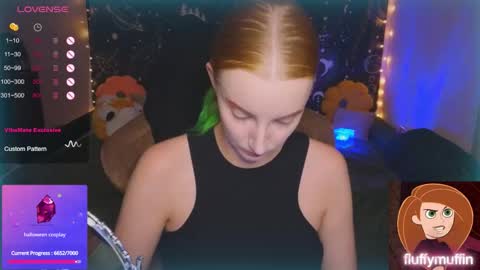 Snapshot of fluffy_muffin3 chatting on 09-14-25, 03:11 Agatha online show from 09-14-25, 03:11