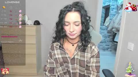 Lina online show from 01-12-26, 11:21