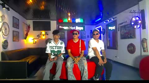 flyckers online show from 04-15-26, 09:04