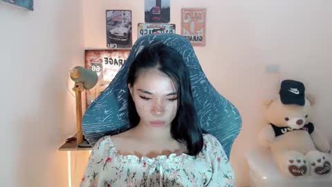 Snapshot of foeheart chatting on 12-08-24, 01:36 Foe online show from 12-08-24, 01:36