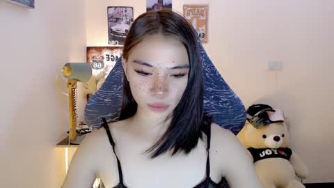 Snapshot of foeheart chatting on 01-05-25, 12:10 Foe online show from 01-05-25, 12:10