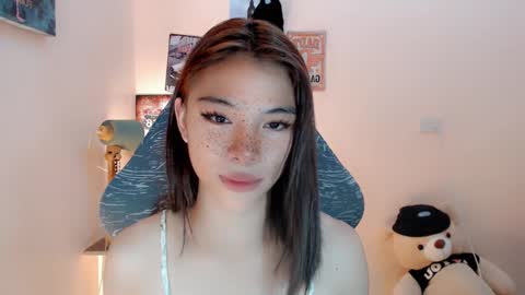 Snapshot of foeheart chatting on 01-16-25, 06:35 Foe online show from 01-16-25, 06:35