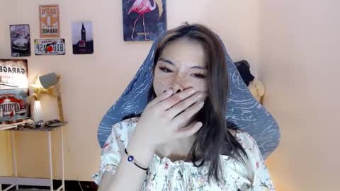 Snapshot of foeheart chatting on 02-10-25, 04:25 Foe online show from 02-10-25, 04:25