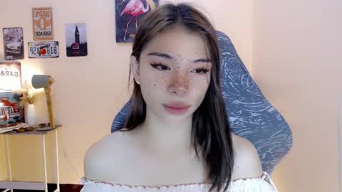 Snapshot of foeheart chatting on 02-26-25, 05:53 Foe online show from 02-26-25, 05:53