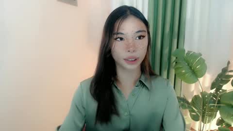 Snapshot of foeheart chatting on 09-28-25, 07:58 Foe online show from 09-28-25, 07:58