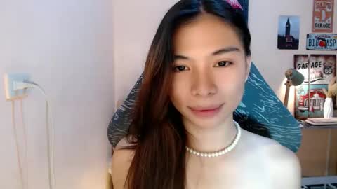 Snapshot of foeheart chatting on 11-07-25, 06:30 Foe online show from 11-07-25, 06:30