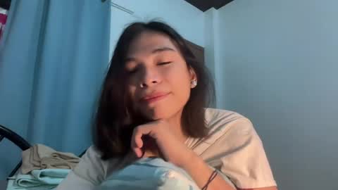 Snapshot of foeheart chatting on 07-16-26, 10:21 Foe online show from 07-16-26, 10:21