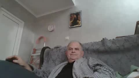 Snapshot of fofodi chatting on 10-27-25, 08:29 fofodi online show from 10-27-25, 08:29