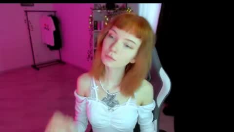Snapshot of folgend_wasser chatting on 07-22-26, 12:30 folgend_wasser online show from 07-22-26, 12:30