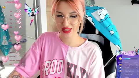 Snapshot of folinskaayaa chatting on 03-06-25, 08:08 folinskaayaa online show from 03-06-25, 08:08