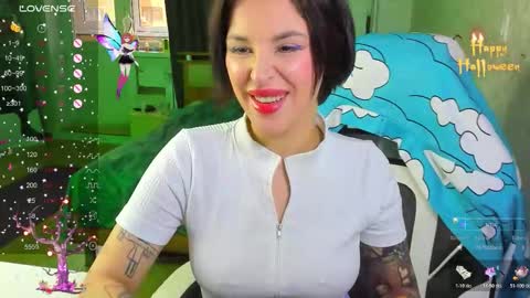 Snapshot of folinskaayaa chatting on 11-05-25, 05:29 folinskaayaa online show from 11-05-25, 05:29