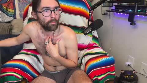 Snapshot of folkemord69 chatting on 11-18-25, 01:26 Chris online show from 11-18-25, 01:26