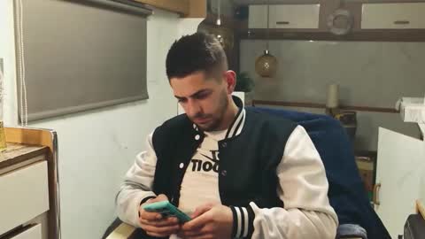 independent model online show from 03-30-26, 05:36