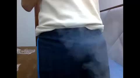 Snapshot of fonzi_flores chatting on 10-12-25, 10:25 fonzi_flores online show from 10-12-25, 10:25