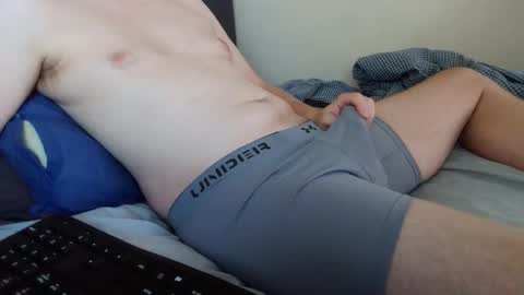 Footylad2020 online show from 10-03-25, 08:33