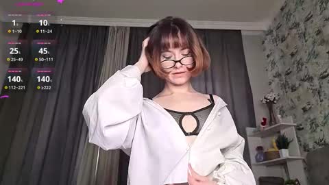 Snapshot of forbidden_fruity chatting on 10-05-25, 10:13 Laura online show from 10-05-25, 10:13