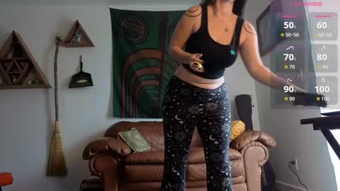 Snapshot of forestdarling chatting on 02-09-26, 07:29 forestdarling online show from 02-09-26, 07:29