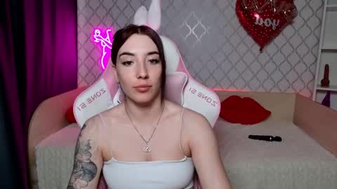 Lily online show from 03-16-26, 05:44